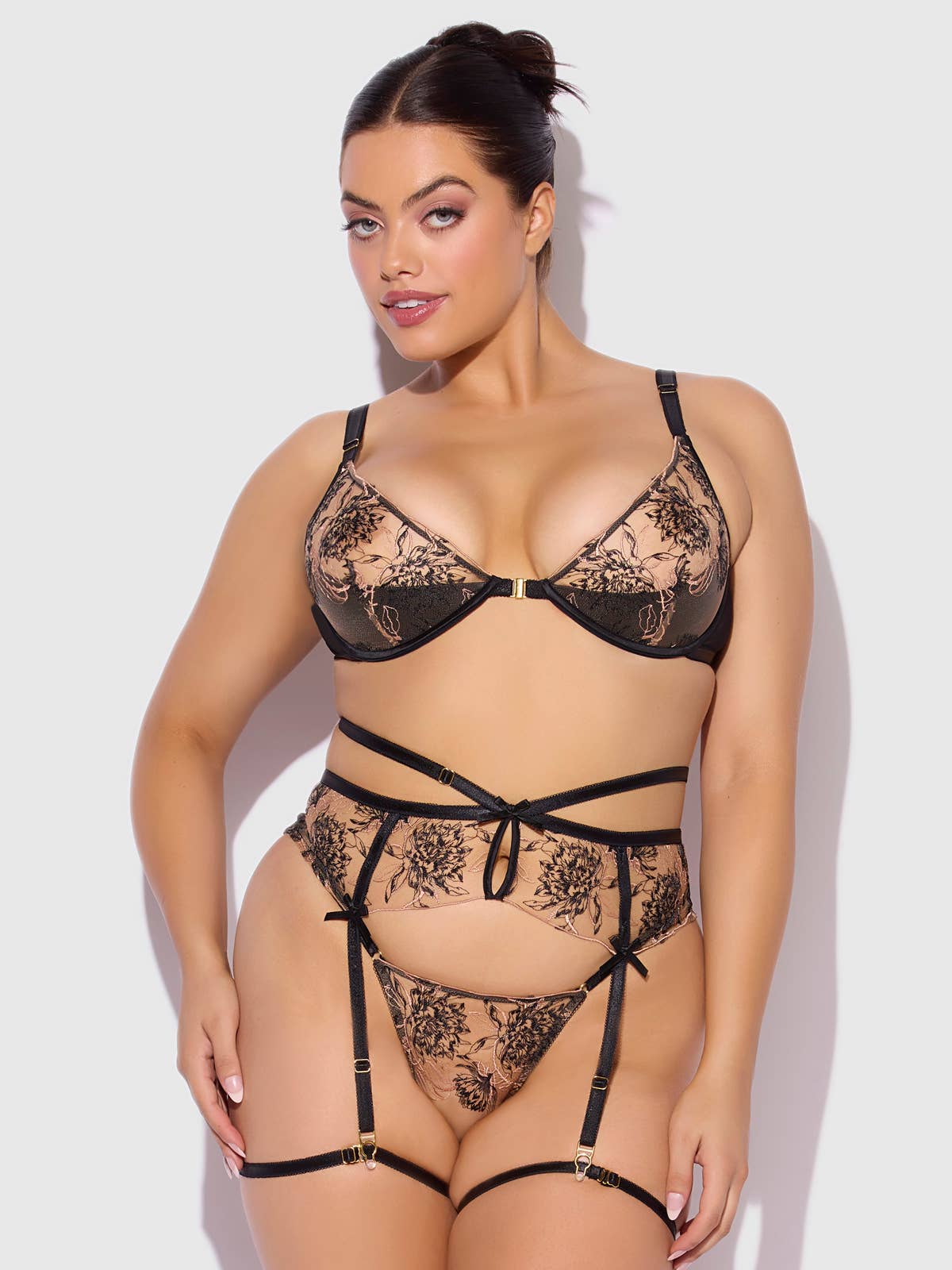 Delilah Embroidered Push Up Bra, Garter & Thong Set Lingerie by House of Desire- The Nookie