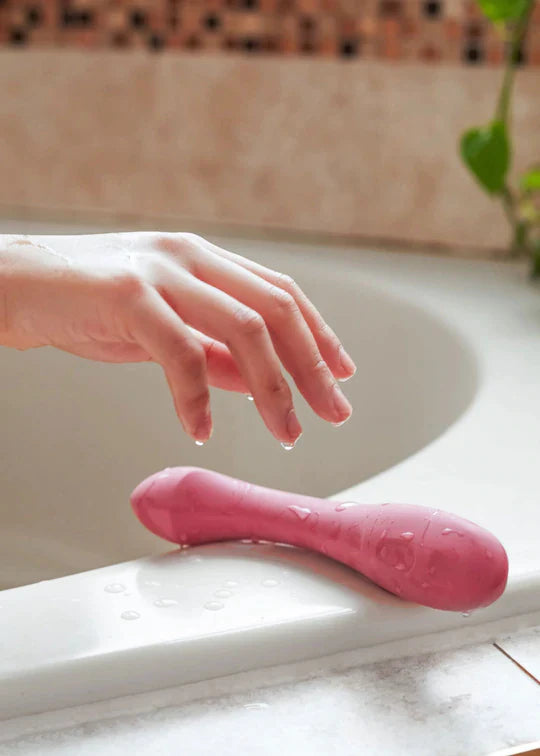  Arc Vibrator by Dame- The Nookie